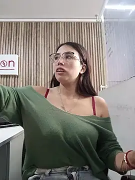 Valk_submissive webcam