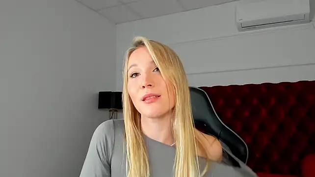 ElaraVoltage