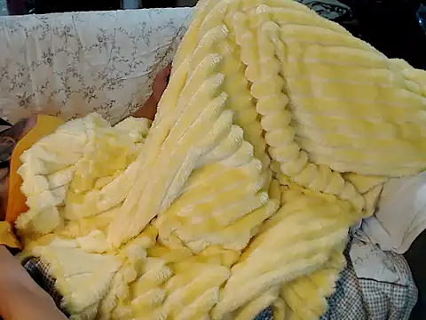 Trish_CurveCock