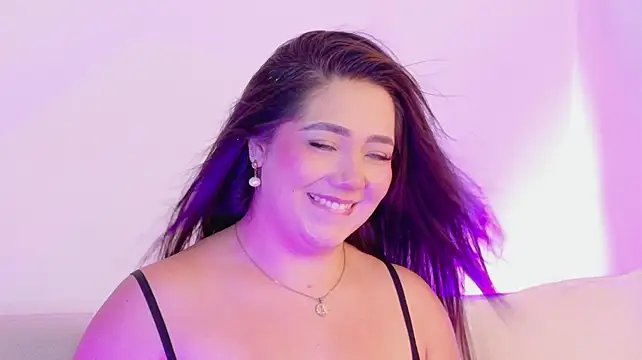 hannah_pradaa webcam
