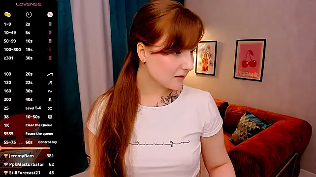 velvet_cherry_ 🦓 naked cam