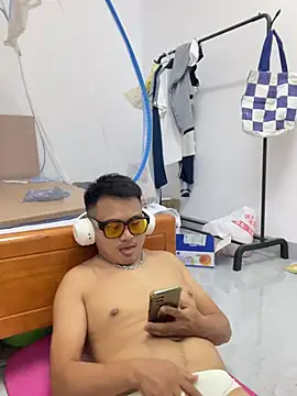 lixiaoshuai8 webcam