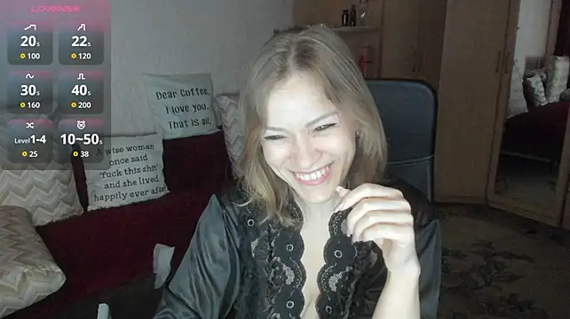Tiffany_Bates webcam