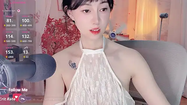 noomi-1111 webcam