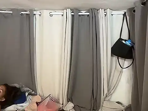 sweetgirlmiya webcam