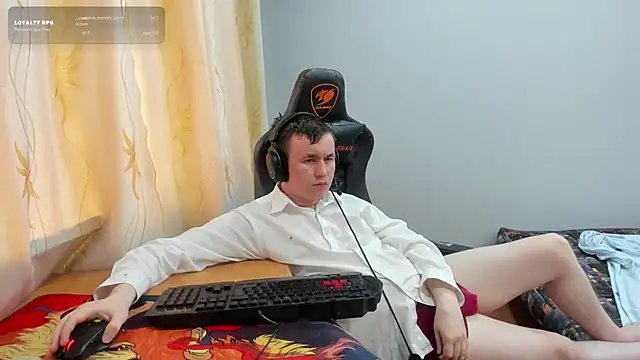 iliaskrislove webcam