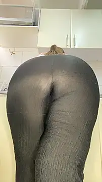 Chloee_Peach