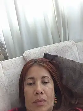 camila_star10 webcam