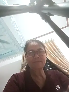 Vieekee live cam preview
