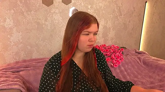 avrora_rose webcam