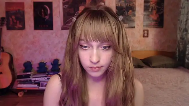 Friendly_Ellie webcam