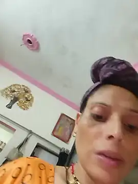 Sexy-Suhani2 live cam on StripChat