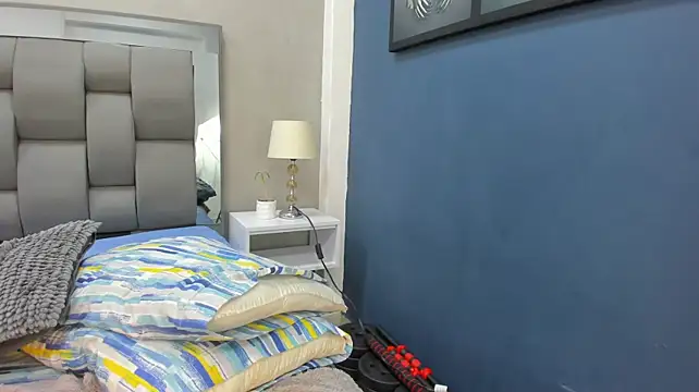 Charlie___Musk webcam