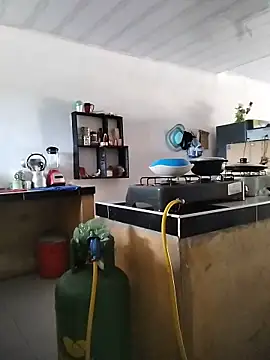 MiaBloom0 webcam