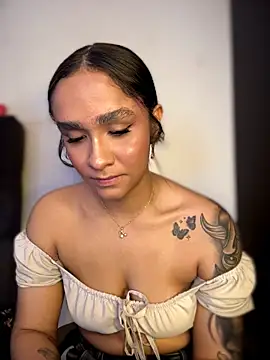 Isabella-Teen webcam