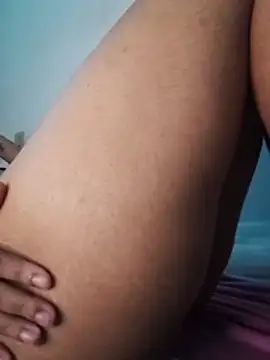 BruuhBigBlackGirl webcam