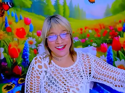 indianroxy webcam