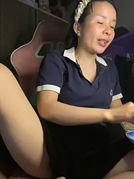Ivy_Trix2 webcam