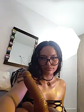 vailoetharris webcam