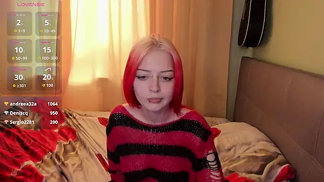 PetiteLia_ webcam