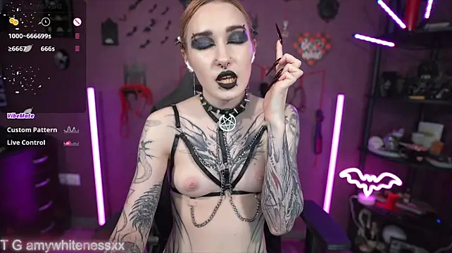 amywhitenessxx webcam
