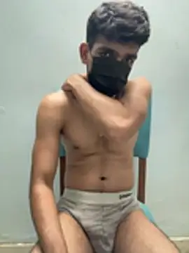Naughtytomboy78 webcam
