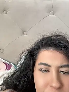 Webcam de pareja en directo de DaianaKimberly