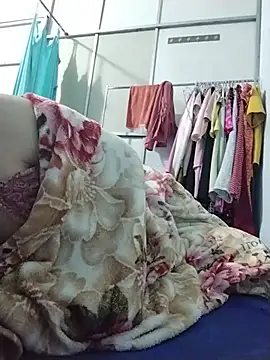 -Levy- webcam
