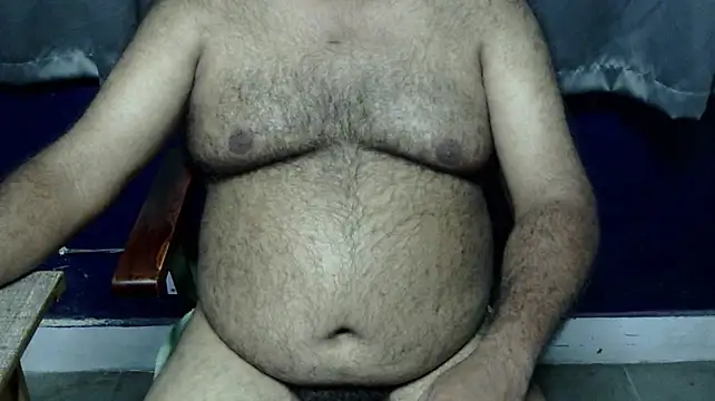 hairysubcub_70 webcam