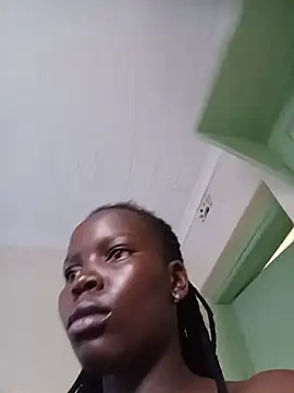 ebony_emmah live cam on StripChat