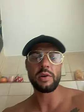 twardyadam5 webcam