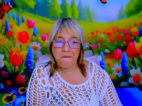 indianroxy webcam