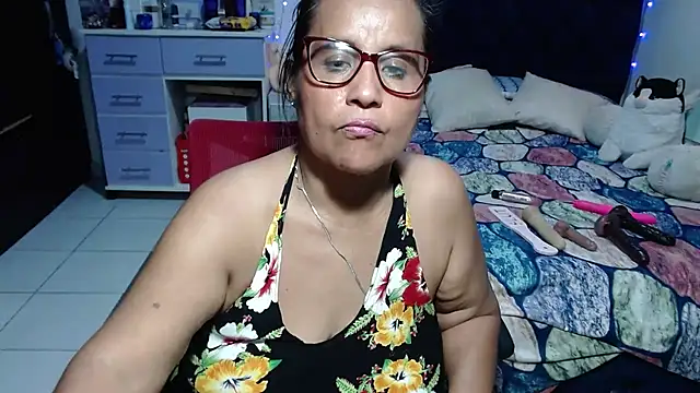 pervert_mommy_ (F mature) - Thank you for making me so happy