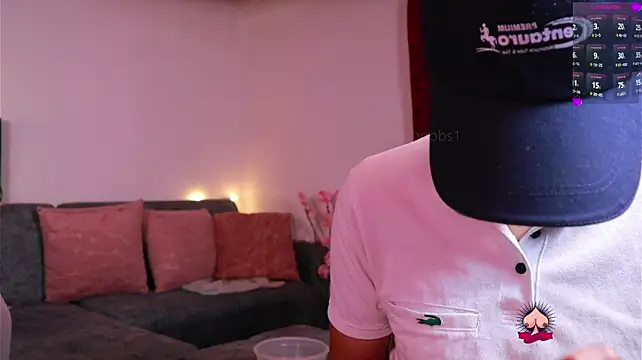 kathieandpovcock1 webcam