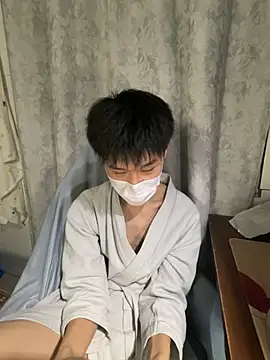 Zhang_yiovo