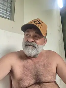 Peludo173317 webcam