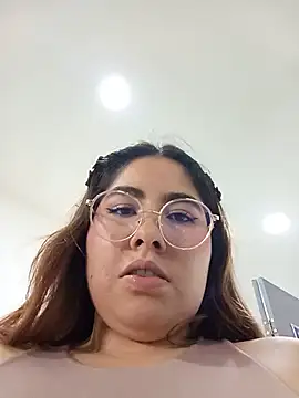 Sofia_Honey1 webcam