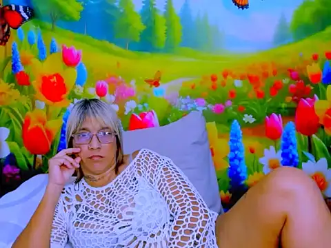 indianroxy webcam