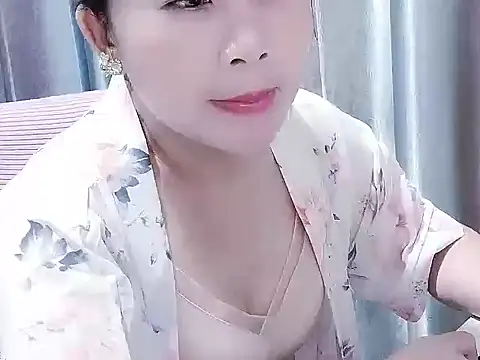 xiaoxiao-8888's live room