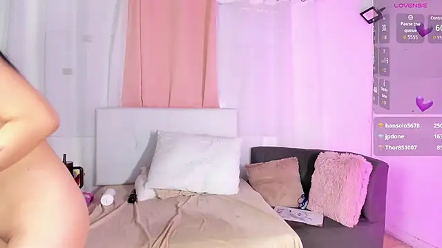 Celeste_Rox webcam