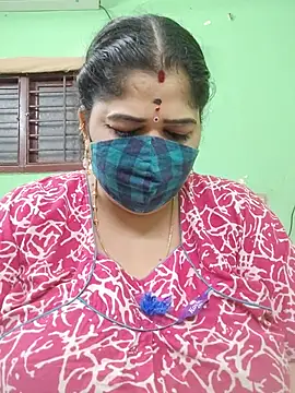 tamil-mayasri (F milf) - Ass flash