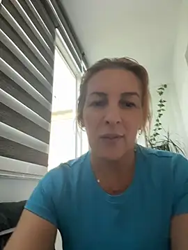 Hot-Milf4U webcam