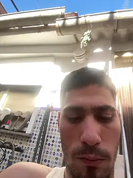 Activazo1998 webcam