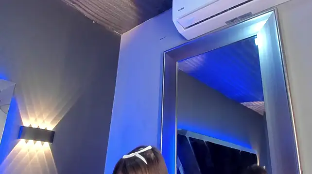 AmmyJones_ webcam