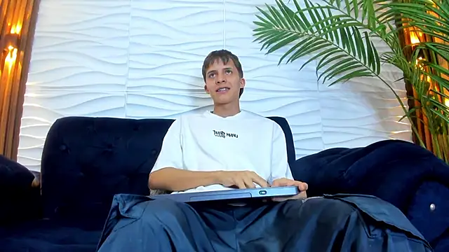 Pavo_tv webcam