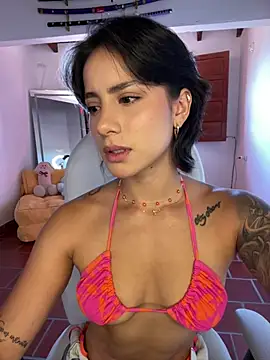 Ale_Lewis 🦓 webcam