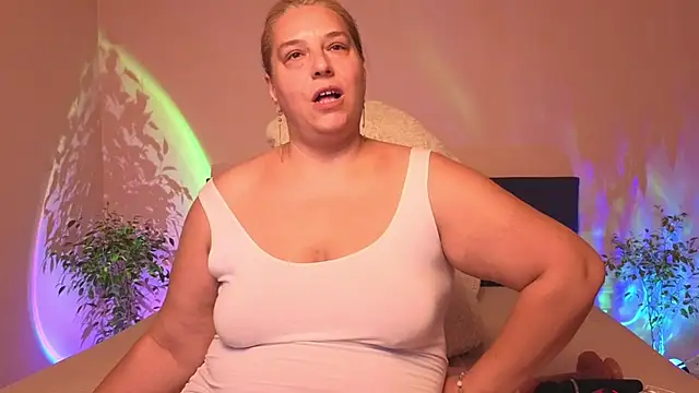 Bbw_Goddes webcam