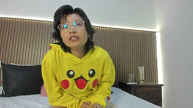 melaniie_moon webcam