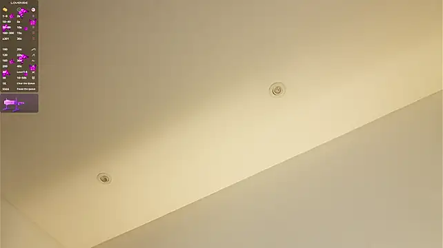 elodie_walker webcam