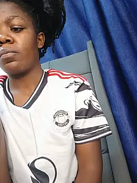 Black_prettty webcam